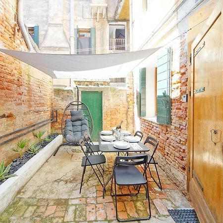 Gondola View Apartment Venice Ngoại thất bức ảnh
