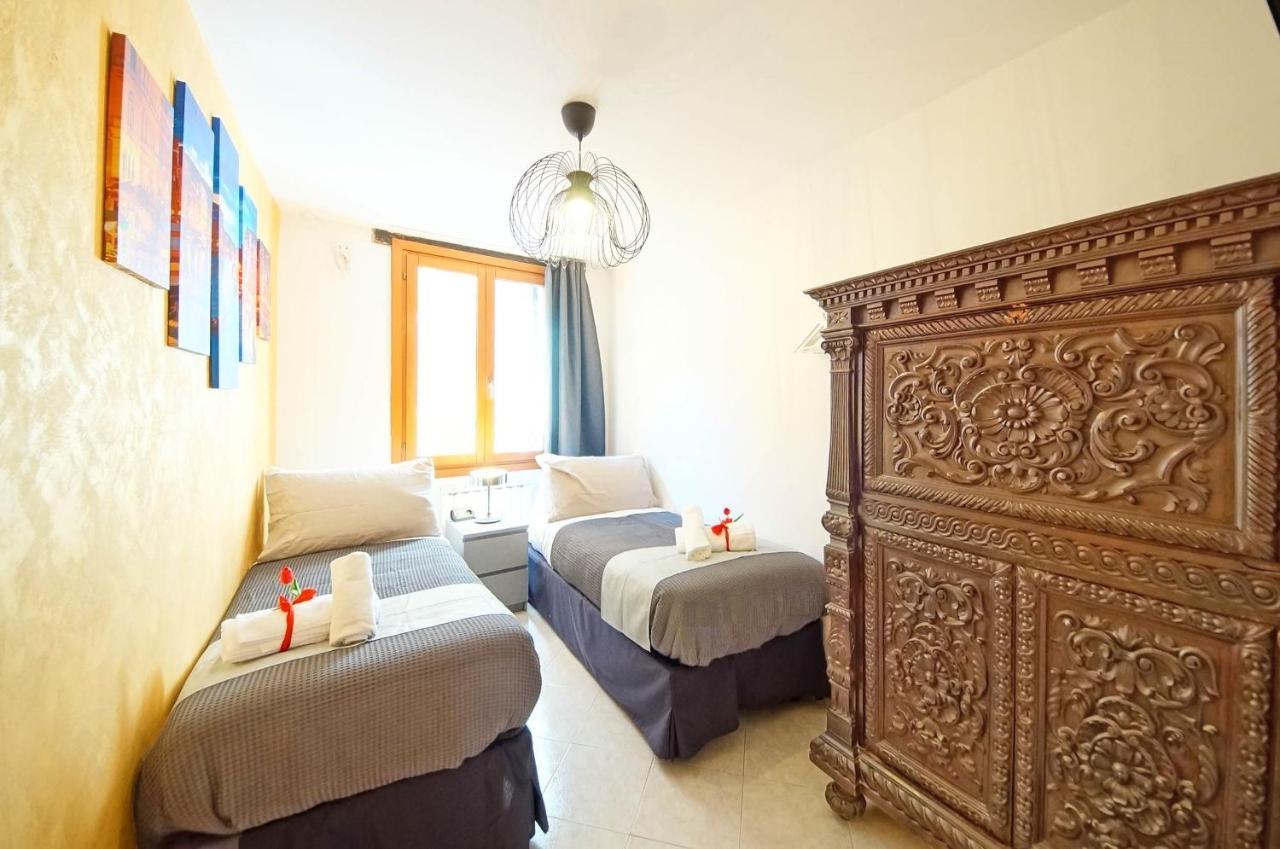 Gondola View Apartment Venice Ngoại thất bức ảnh