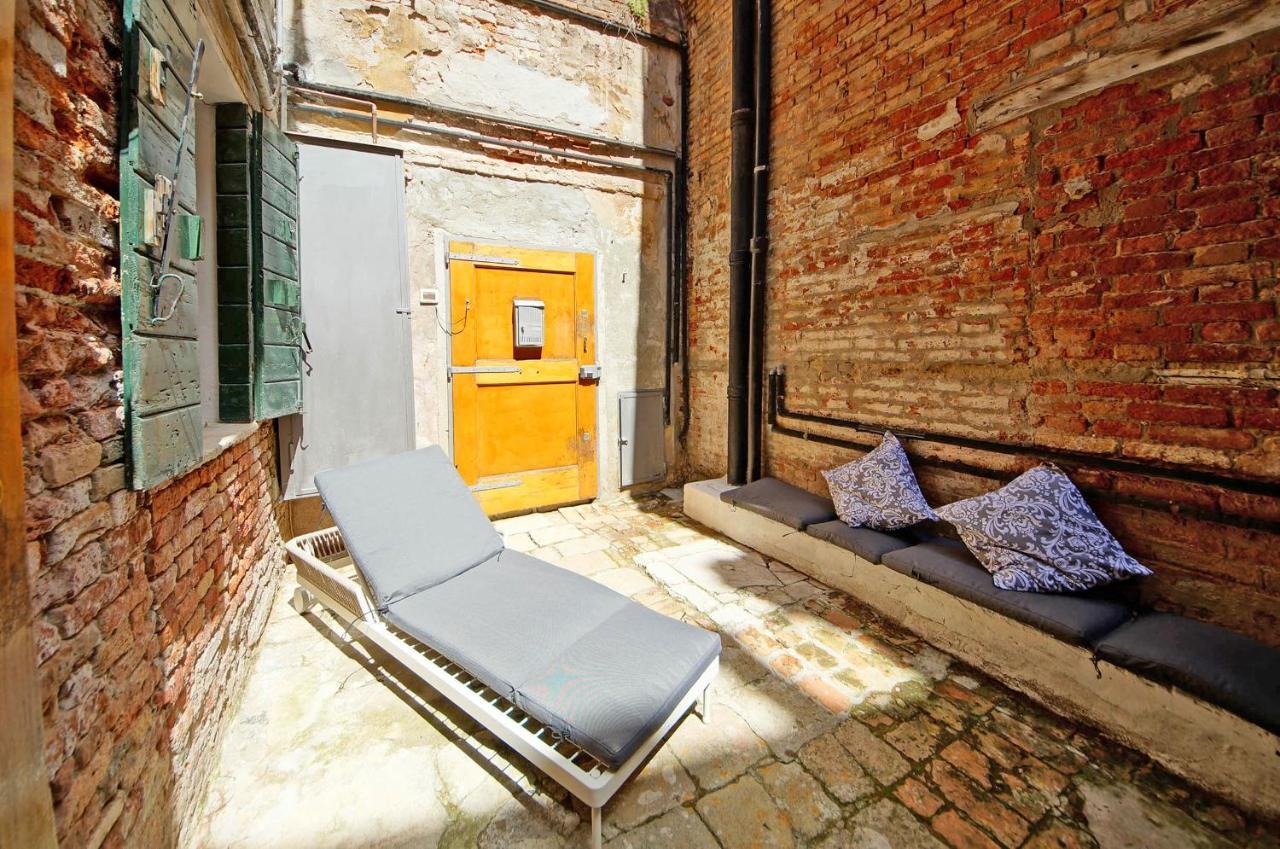 Gondola View Apartment Venice Ngoại thất bức ảnh